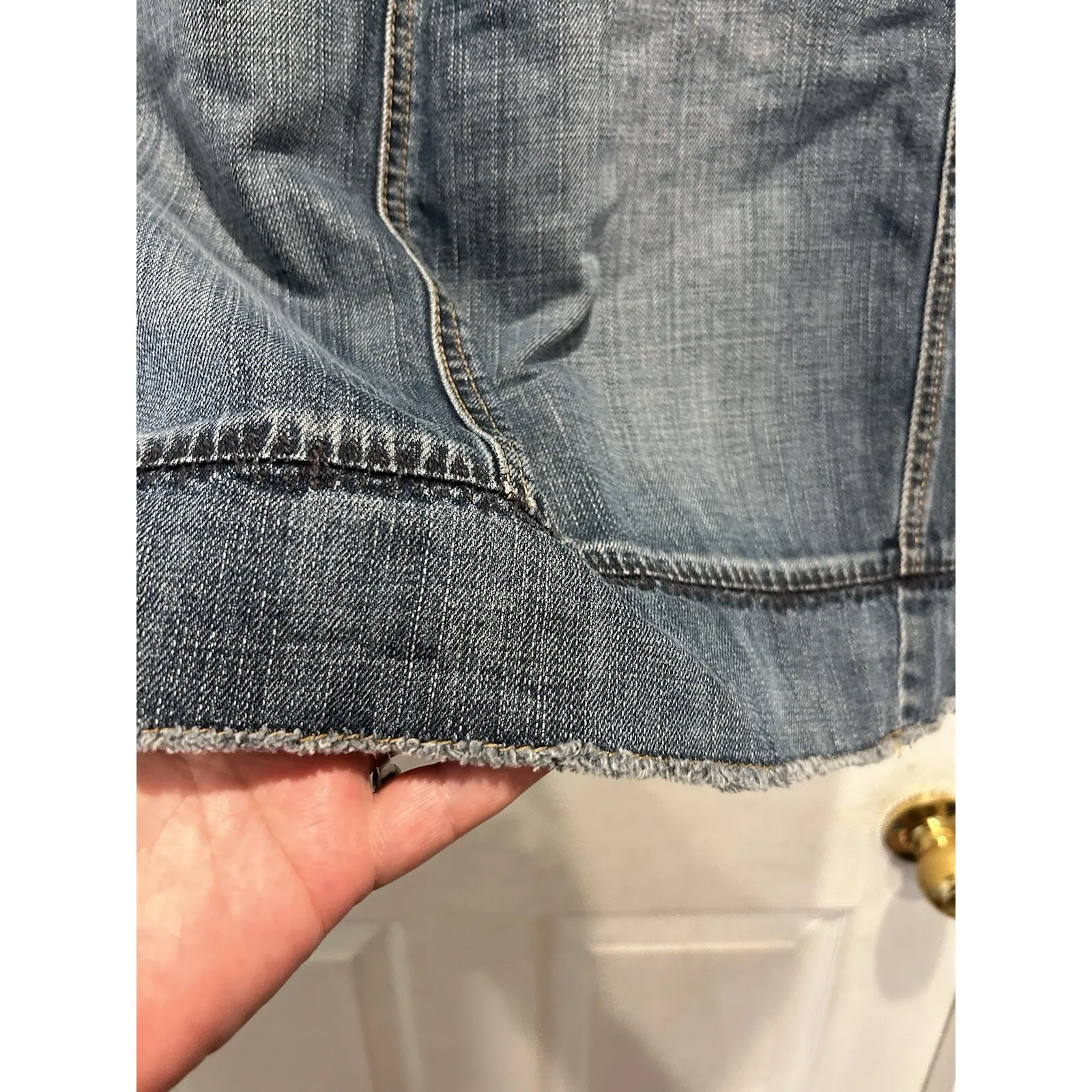 Banana Republic Premium Denim Women's Blue Jean Skirt Size 8 Knee Length - Image 4