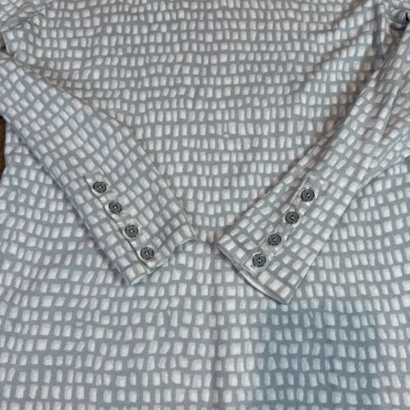 J.‎ McLaughlin Lenny Sweter Light Gray Geo Snake Patterned Sweater Size Small - Image 6