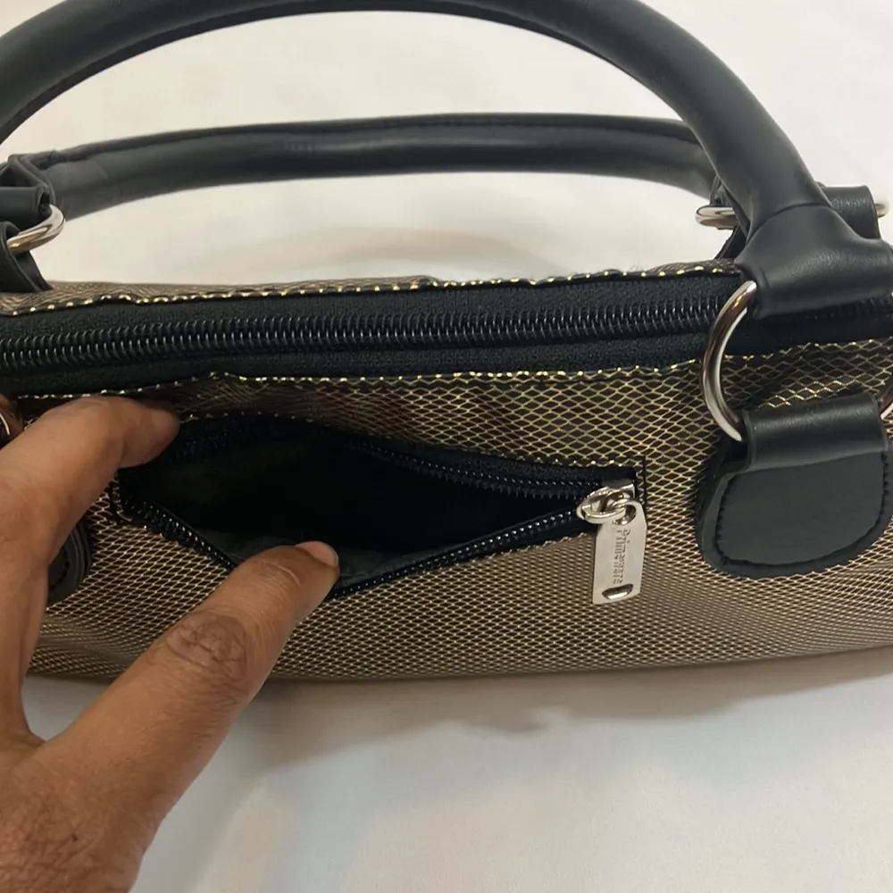 Primeware wine purse Black - Image 4