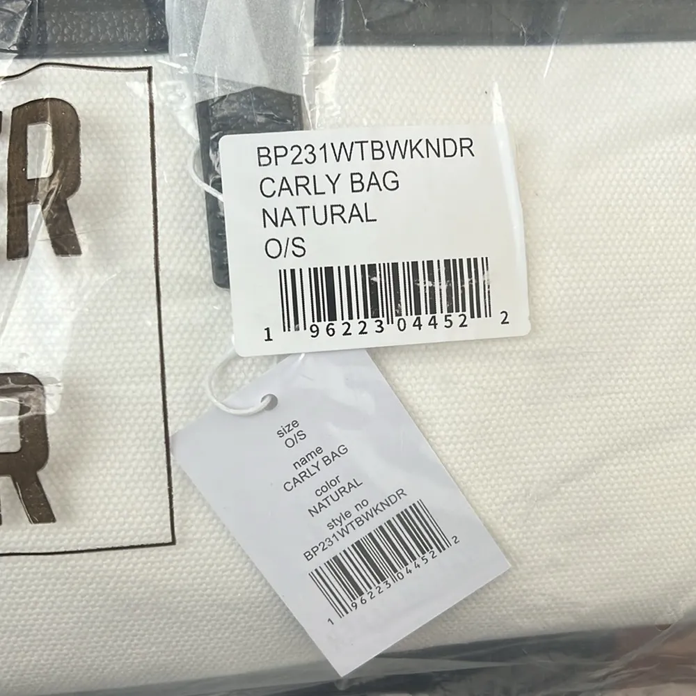 NWT Walter Baker Carly Bag, Canvas Vegan Leather Tote, New w/Tag Retail $198 - Image 7