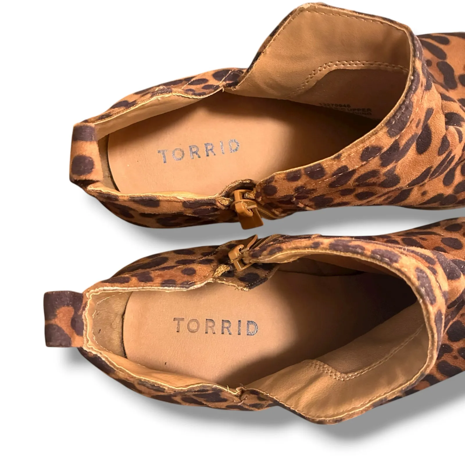 Torrid V-Cut Ankle Bootie leopard print - Image 6