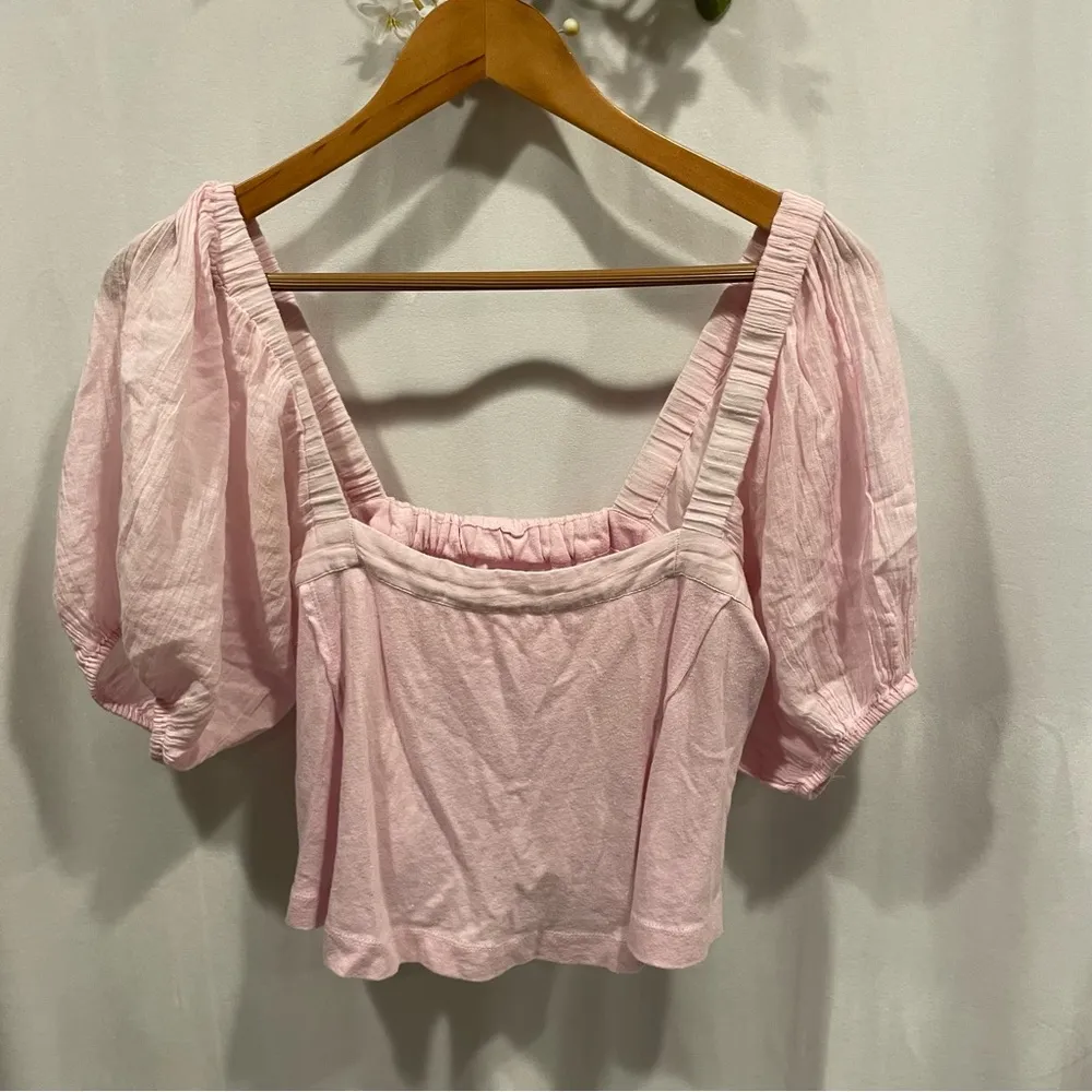 Urban Outfitters light pink puff sleeve square neck off the shoulder crop top - Image 3