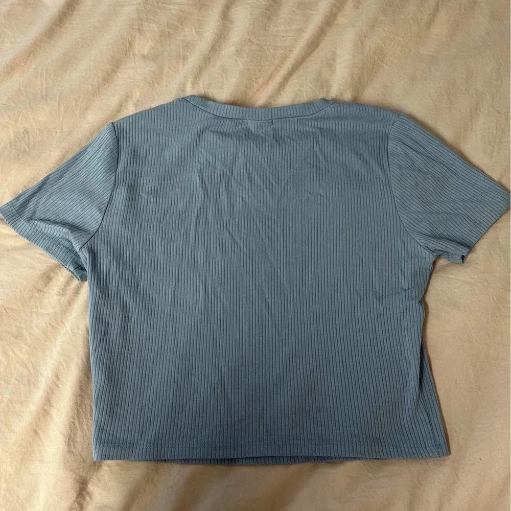 Garage ribbed Light Blue crop top t shirt medium - Image 2