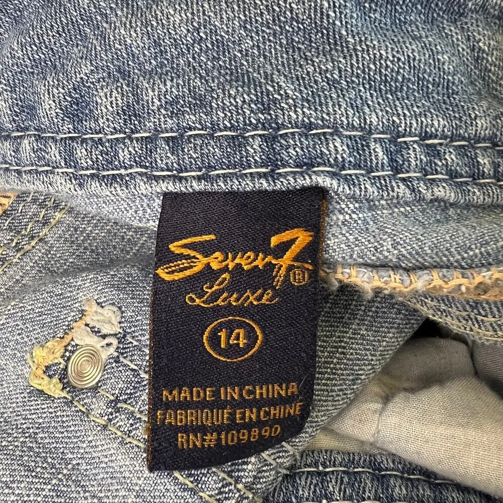 Seven7 Women's Cropped Jeans Size 14 - Image 3
