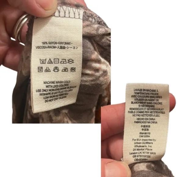 Free People Paisley Brown Fiona Sleeve Plunge Neck Blouse Size Medium Boho Chic‎ - Image 5