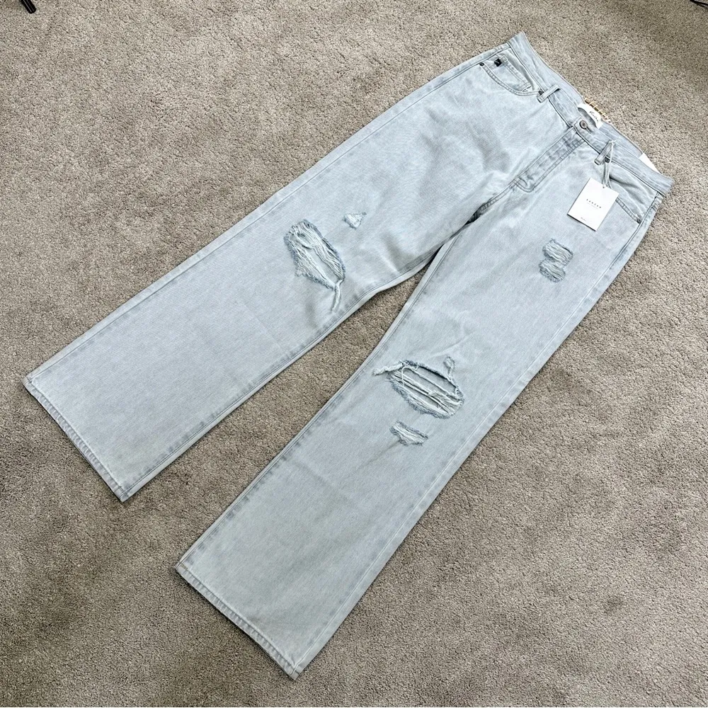 NWT KanCan Montana Ultra High Rise 90s Flare Wide Leg Jeans in Light Wash 15/31 Blue Size undefined - Image 4