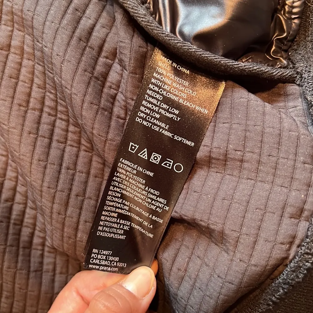 Prana Minx Bomber Jacket S pockets black textured stretchy warm mock collar zip - Image 9