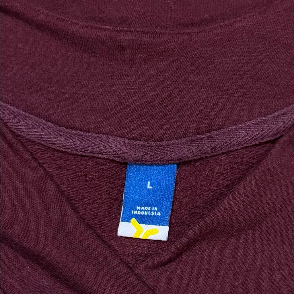 Old Navy Loose Cozy-Knit V-Neck Sweatshirt - Image 3