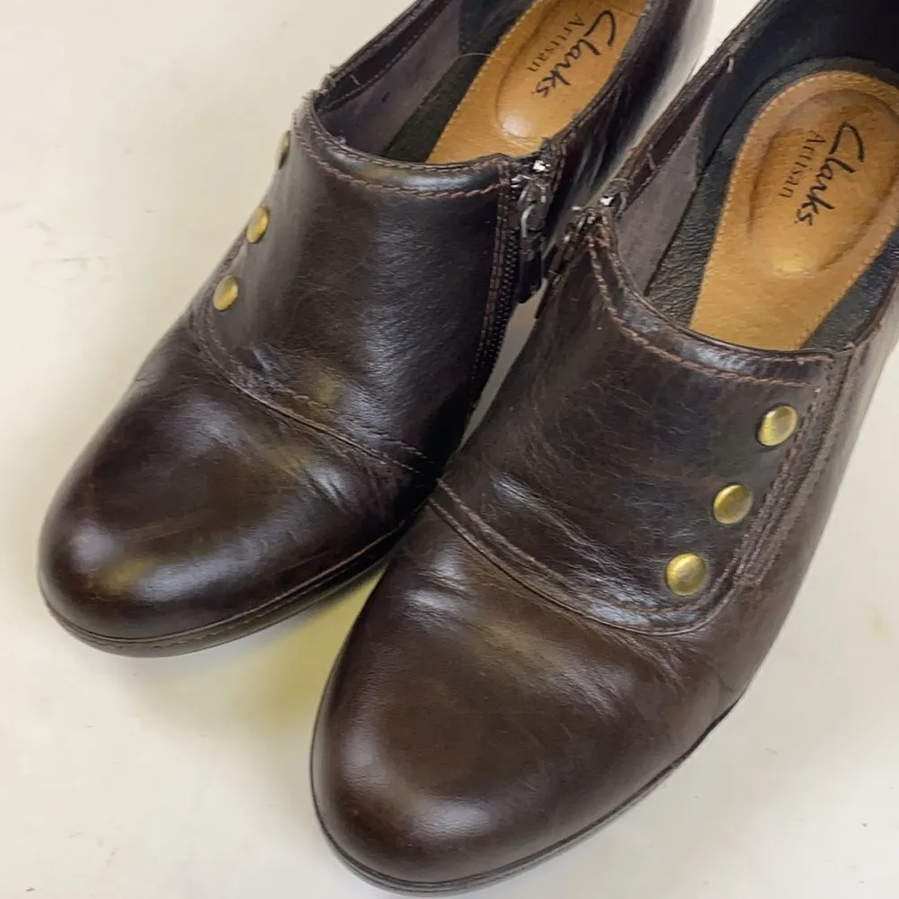 Clarks Artisan Brown Leather High Heel Clogs Size 8.5 A3 - Image 5