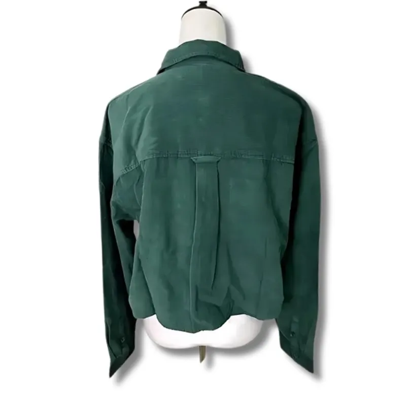BP Crop Shirt Jacket Collar Button-Up Chest Pockets Corduroy Green Women's M NWT - Image 5