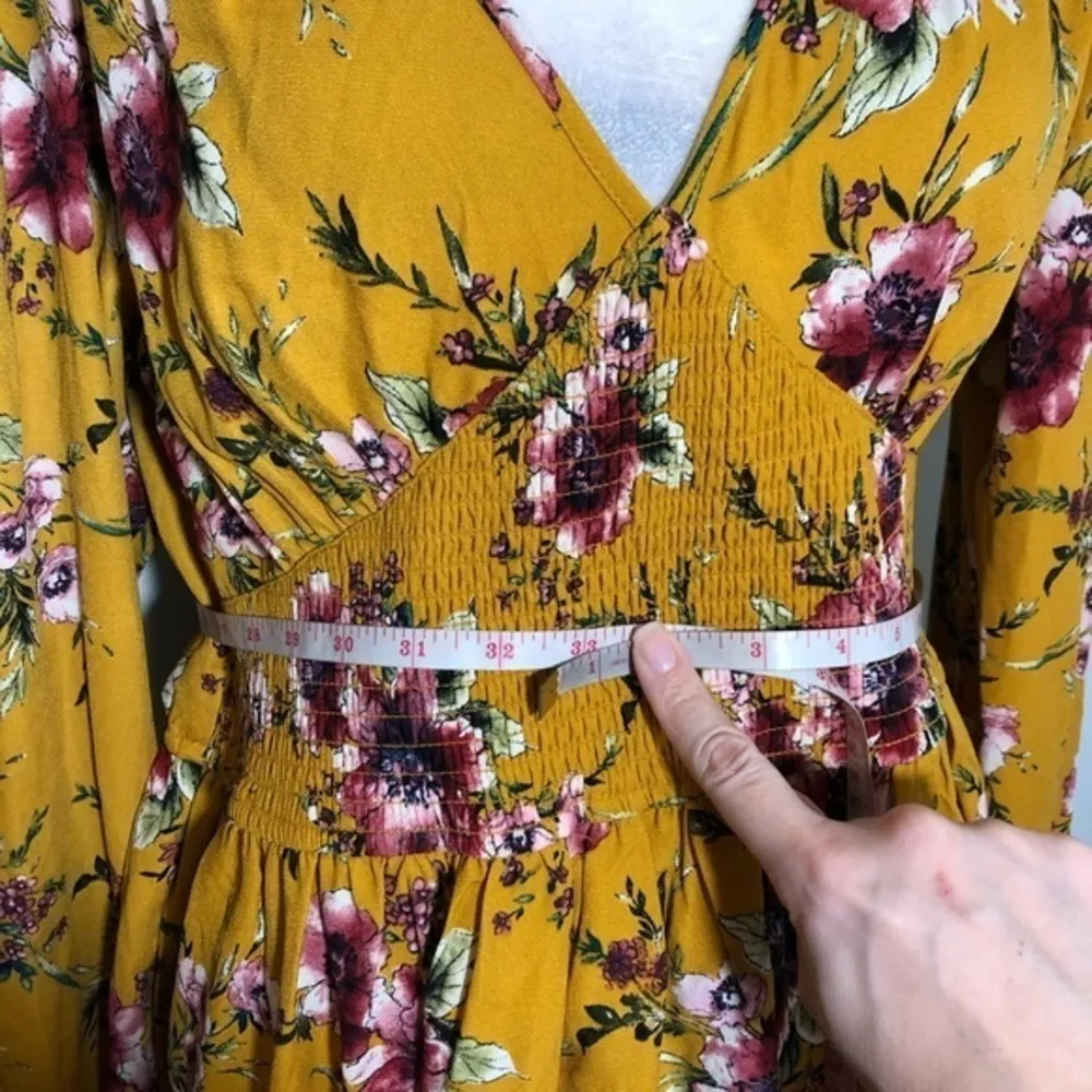 NWOT Gold Yellow Floral Long Sleeved Smocked Dress - Image 8