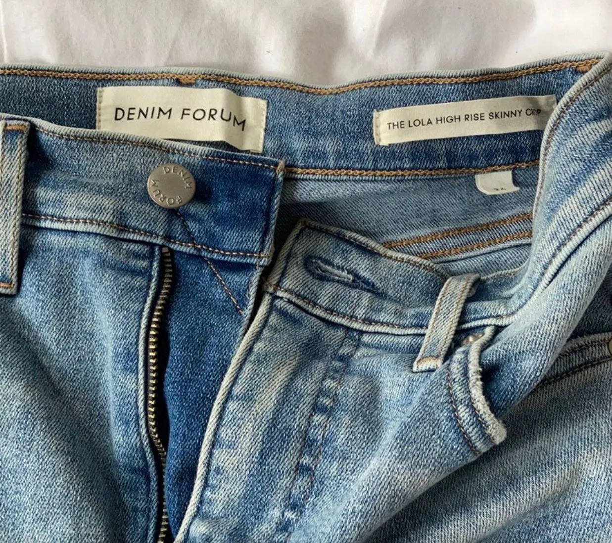 Denim Forum Lola High Rise Skinny Crop - Image 5