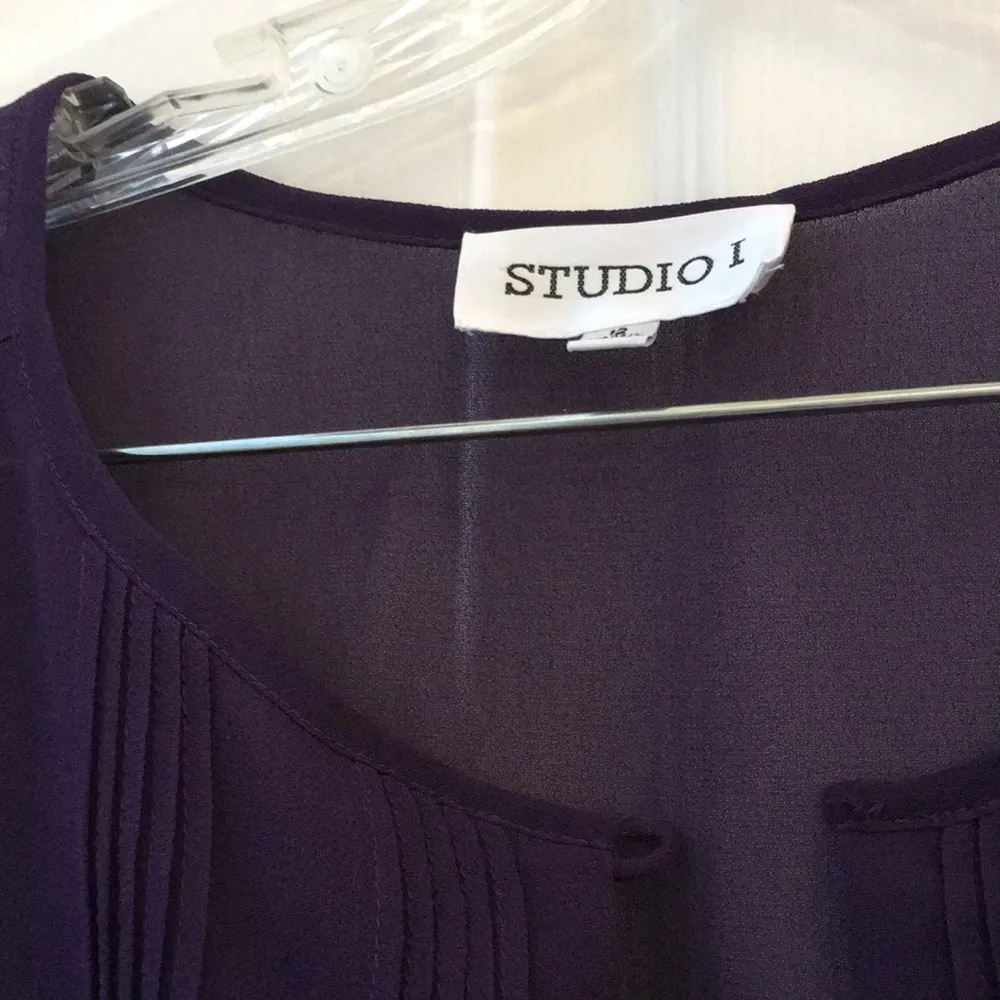 FINAL MARKDOWN Ladies' Studio I Blouse (12) - Image 3