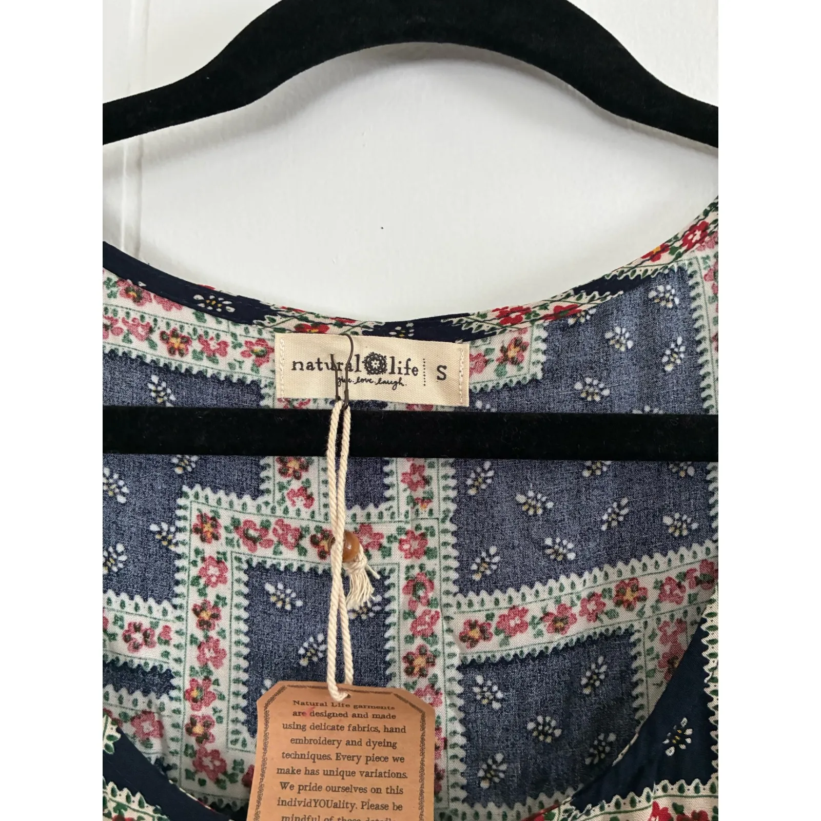 NWT Natural Life Patchwork Maxi Dress Navy Red Floral Tiered Midi Bohemian Small - Image 2