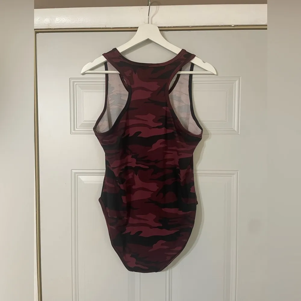 NEW Zenana Camouflage Racerback Bodysuit size XL - Image 5