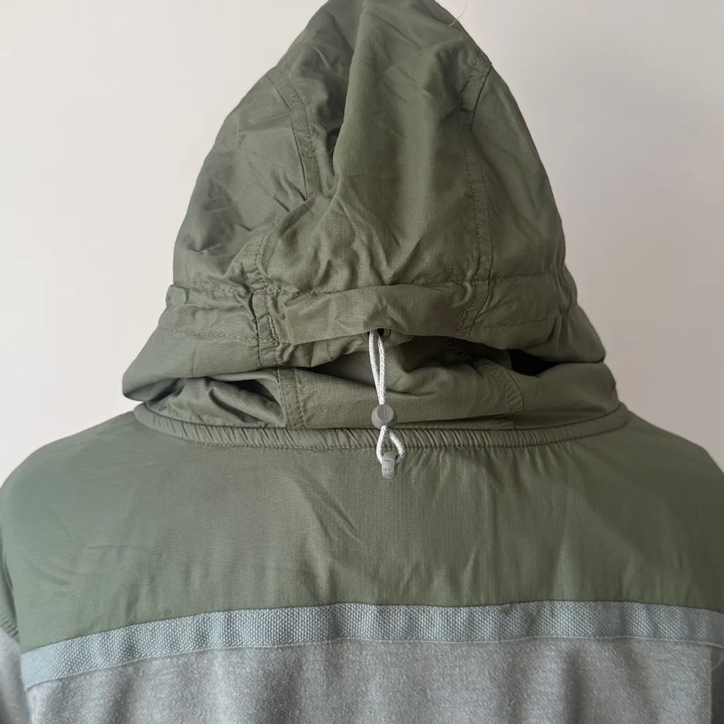 REI Women's Olive Green Hoodie with Red Details large Athletic Cotton Sweater Gray - Image 5