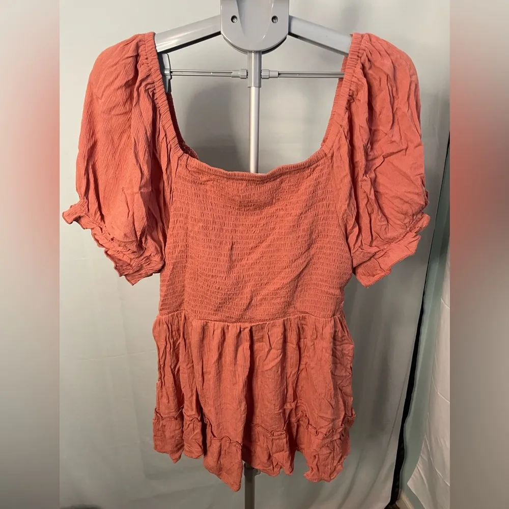 Women's Coral Top‎ size 2X - Image 3