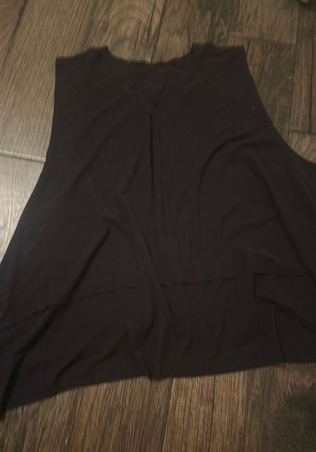 Flowy Tank - Image 2