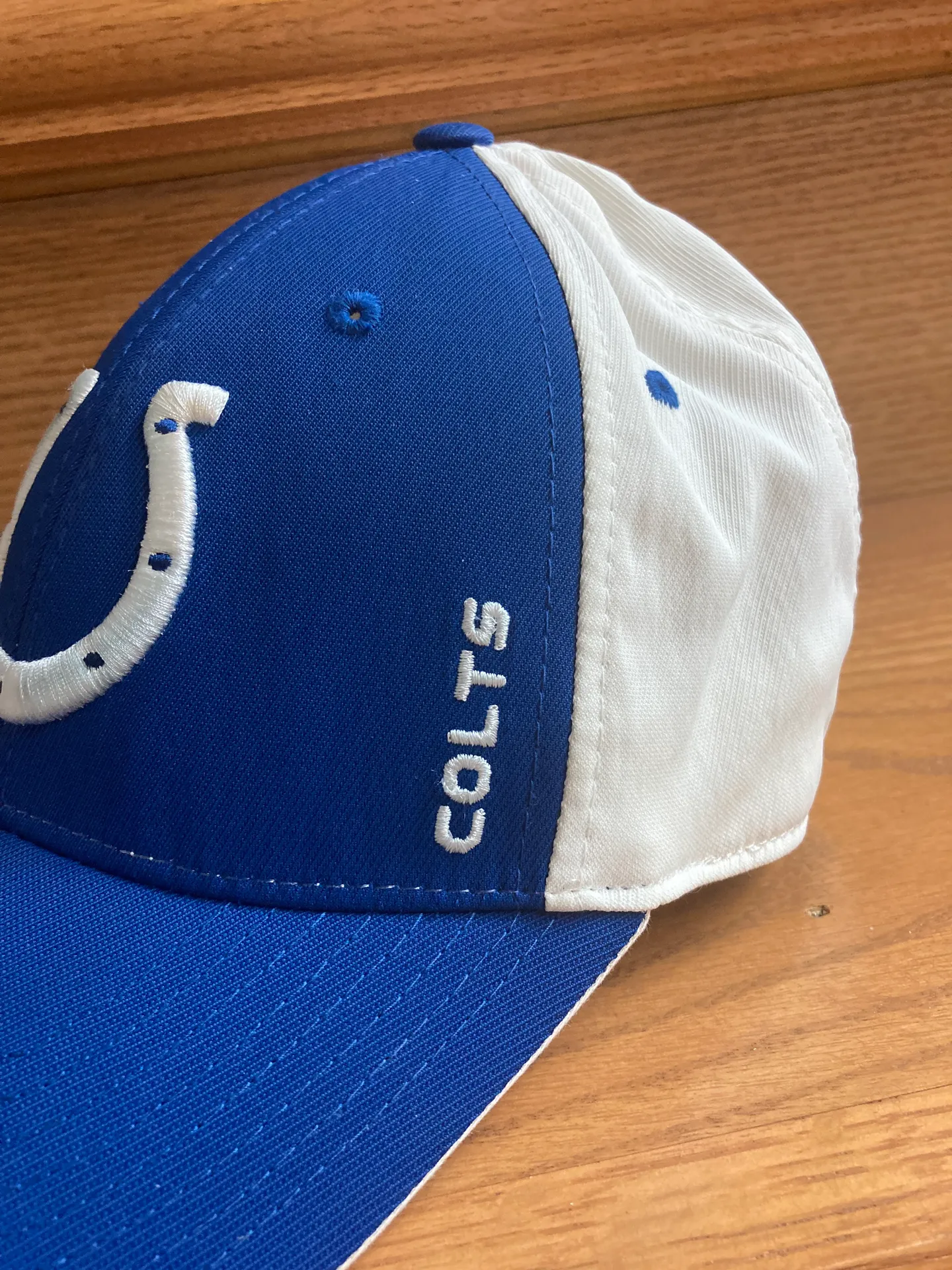 Apparel Indianapolis Colts One Size Fits All Fitted Hat - Image 7