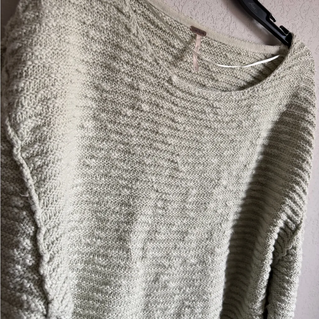 Free People Menace Oversize Knit Mint Green Crewneck Sweater Womens S - Image 2