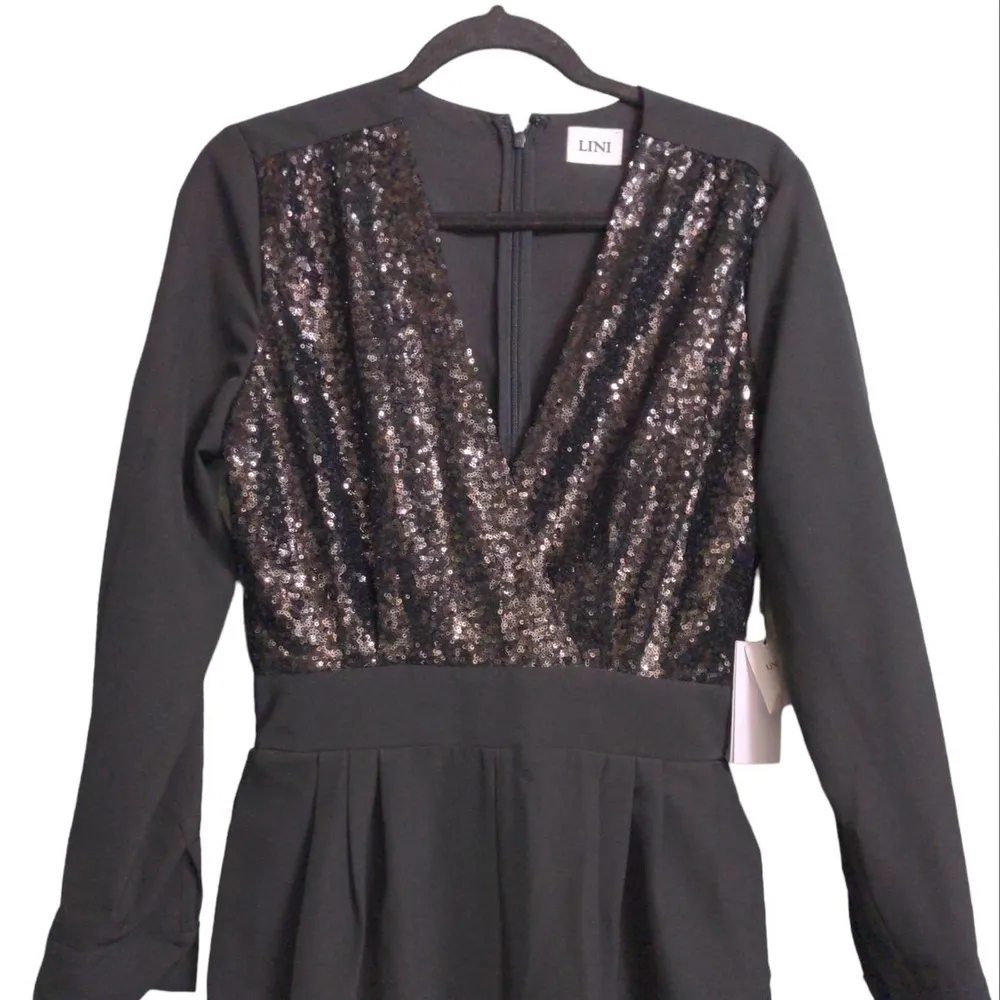 Lini Womens Jumpsuit Black Smocked Surplice Neck Long Sleeve Sequin Zipper M New Size M - Image 3
