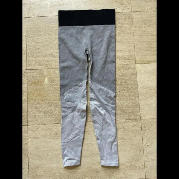 Aerie Gray Chill Play Move Leggings Women’s Size S 2‎ Color Of Gray - Image 2