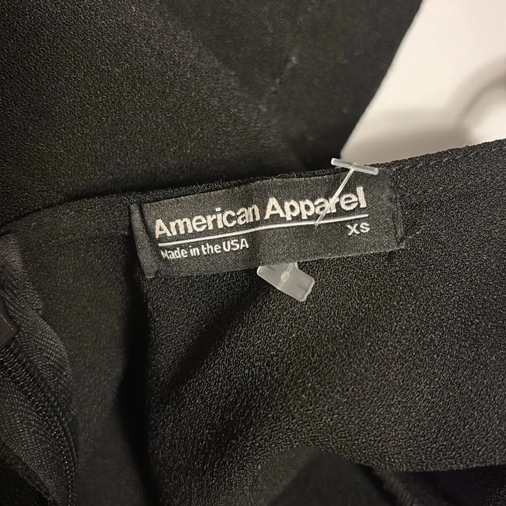 AMERICAN APPAREL SIZE XS BLACK JUMPSUIT WITH ADJUSTED SPAGHETTI STRAPS LOW BACK - Image 6