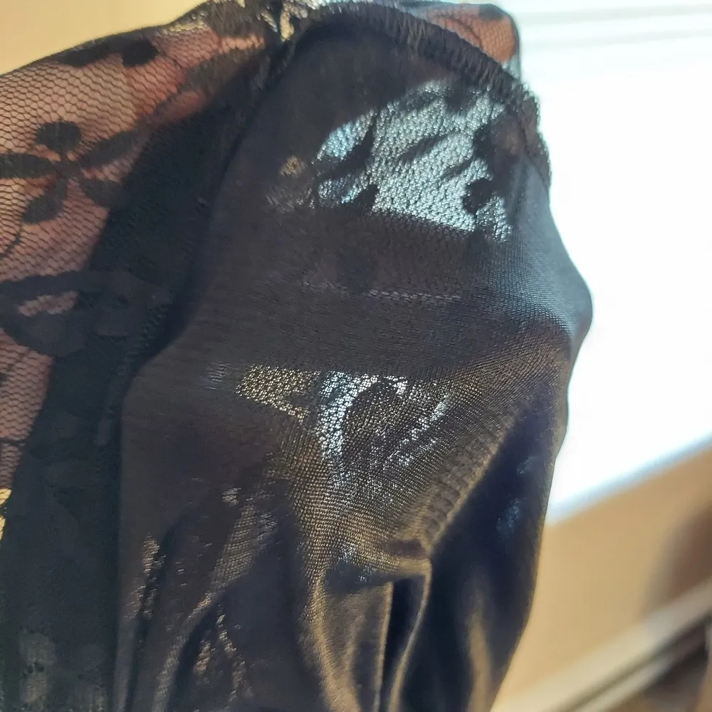 3XL Black Long Sleeve Lace Maxi with Mini Train Size 3X - Image 4