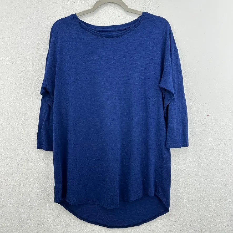 Chico's The‎ Ultimate Tee T-Shirt Women's Size M Short Sleeve Hi Low Hem Bundle - Image 2