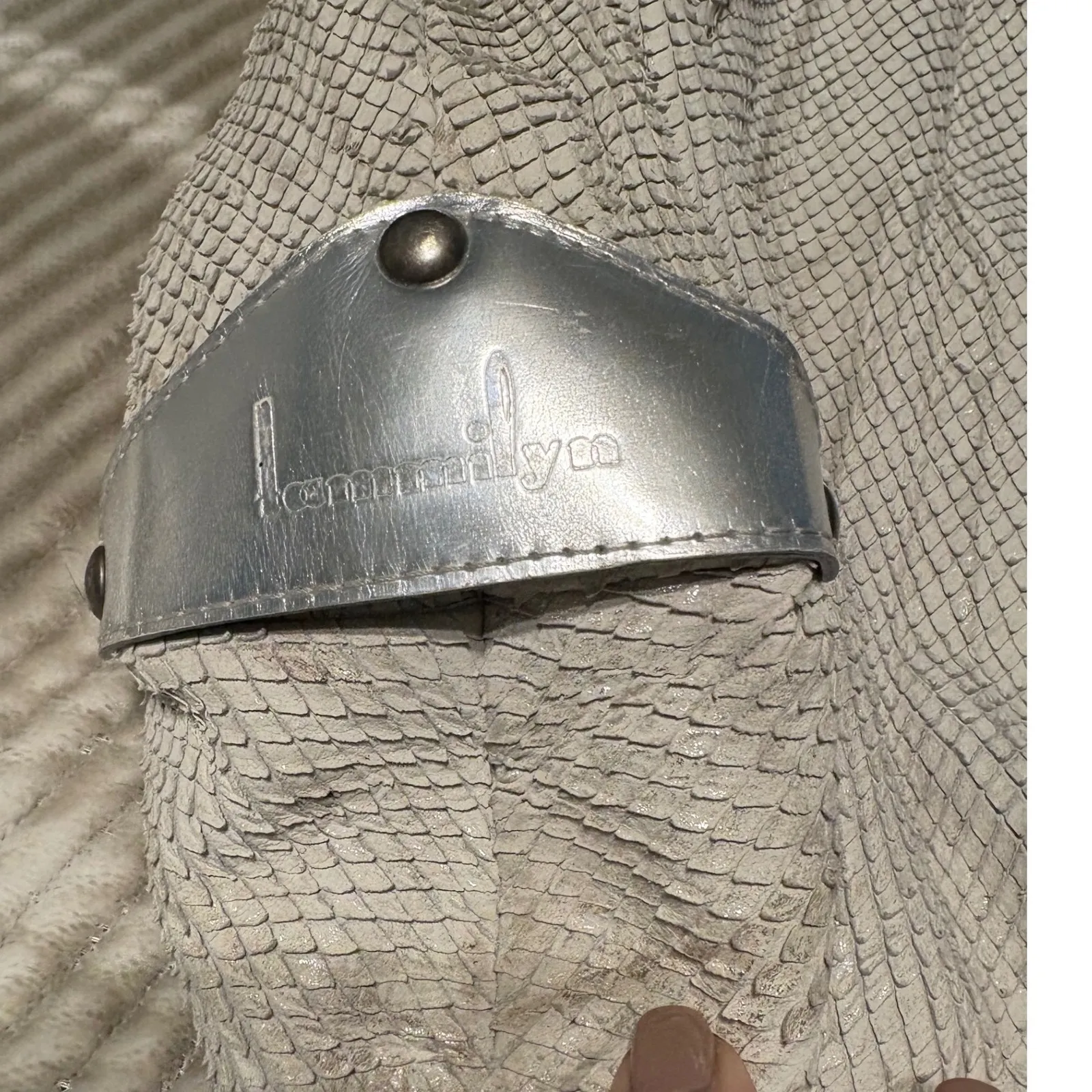 Sammi Lys Snake Embossed Leather Shoulder Bag Silver Chain Handle Tote Tan - Image 2