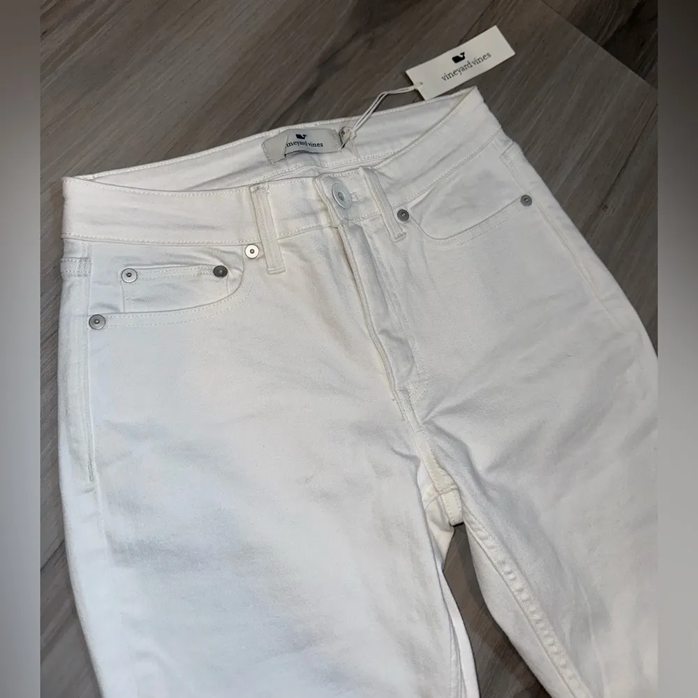 NWT Vineyard Vines High Rise Women’s Stretch White Straight Leg Skinny Jeans - Image 2