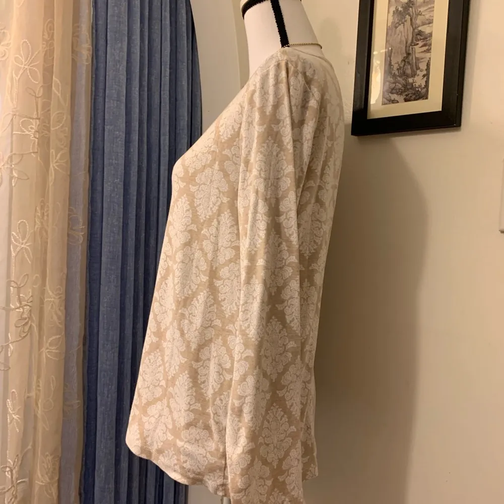 White Stag Oatmeal and White Printed Top - Image 3