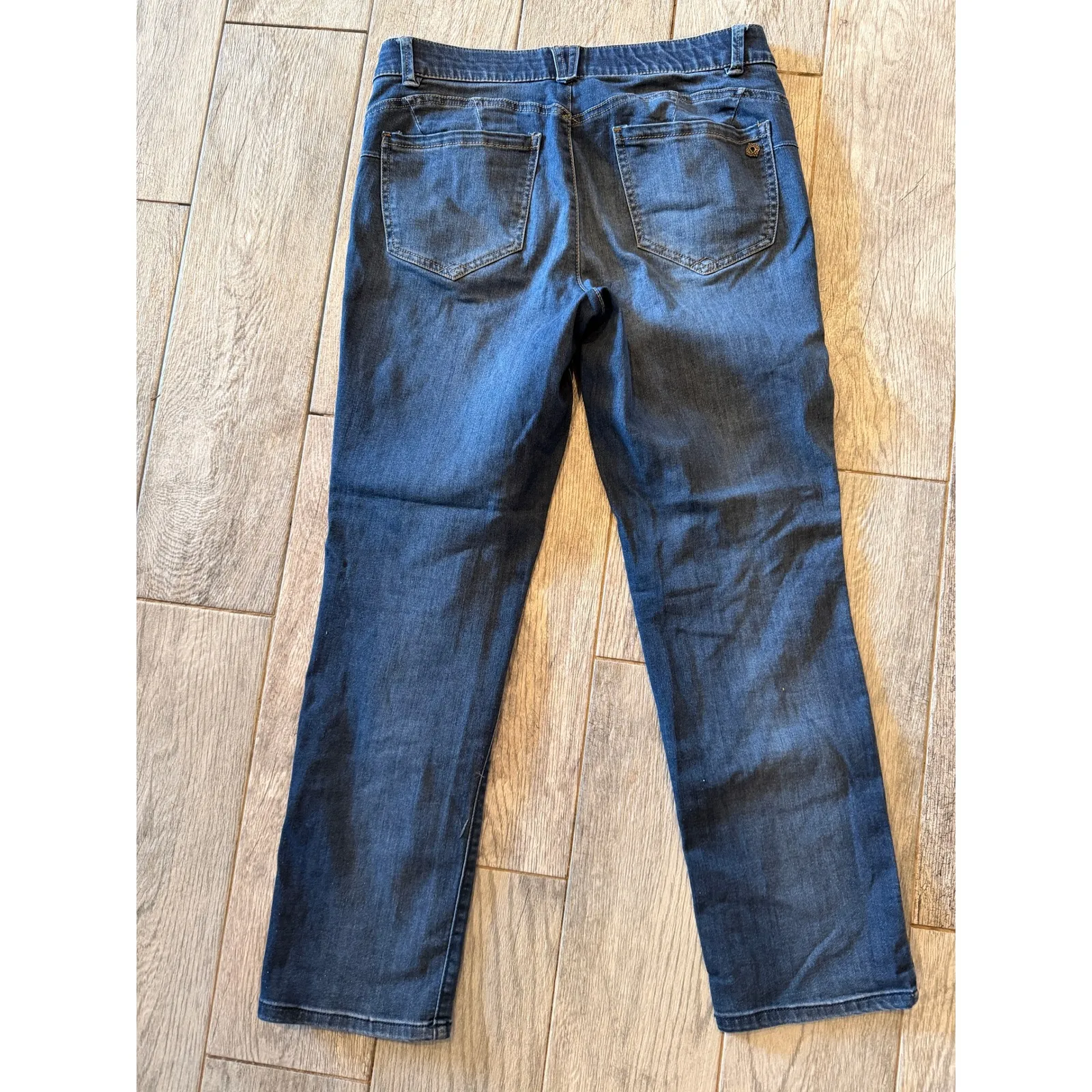 Democracy Ab Solution Jeans Size 8p 8 Petite Straight Leg Distressed Denim Jean - Image 2