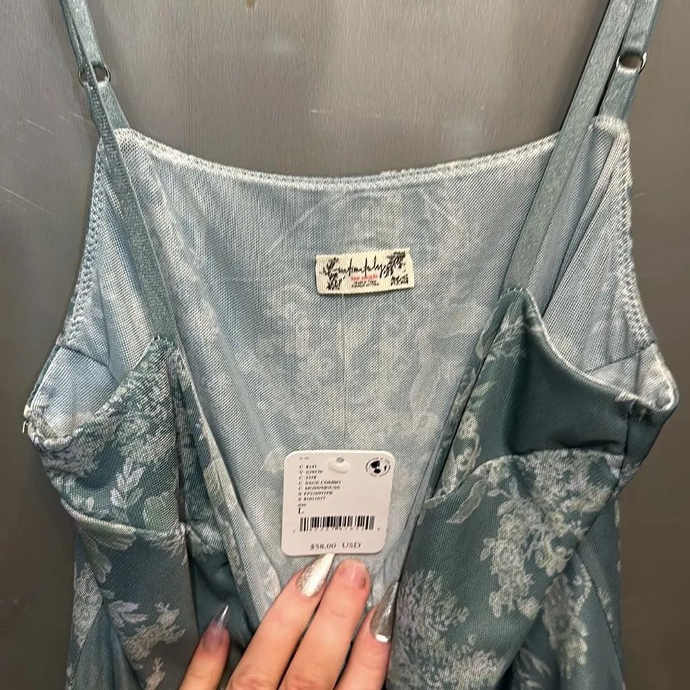 Intimately  Printed Night Rhythm Bodysuit Sage Combo L NWT - Image 4