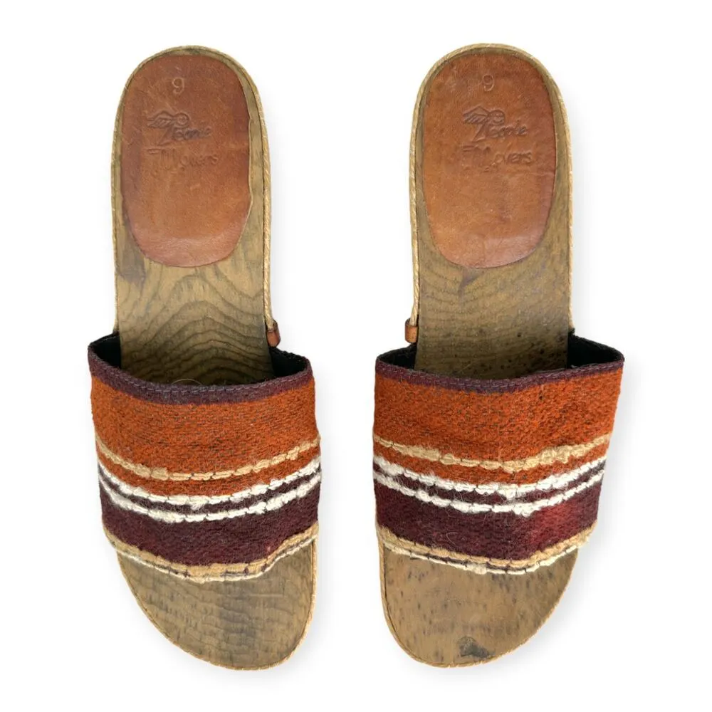 People Movers | Women's Size 9 | VINTAGE Wooden Espadrille Wedge Slide Sandals Tan - Image 4