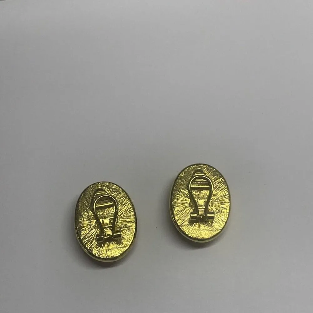 Vintage Signed LCI - Gold Tone Red Oval Clip On Earrings Liz Claiborne - Image 7