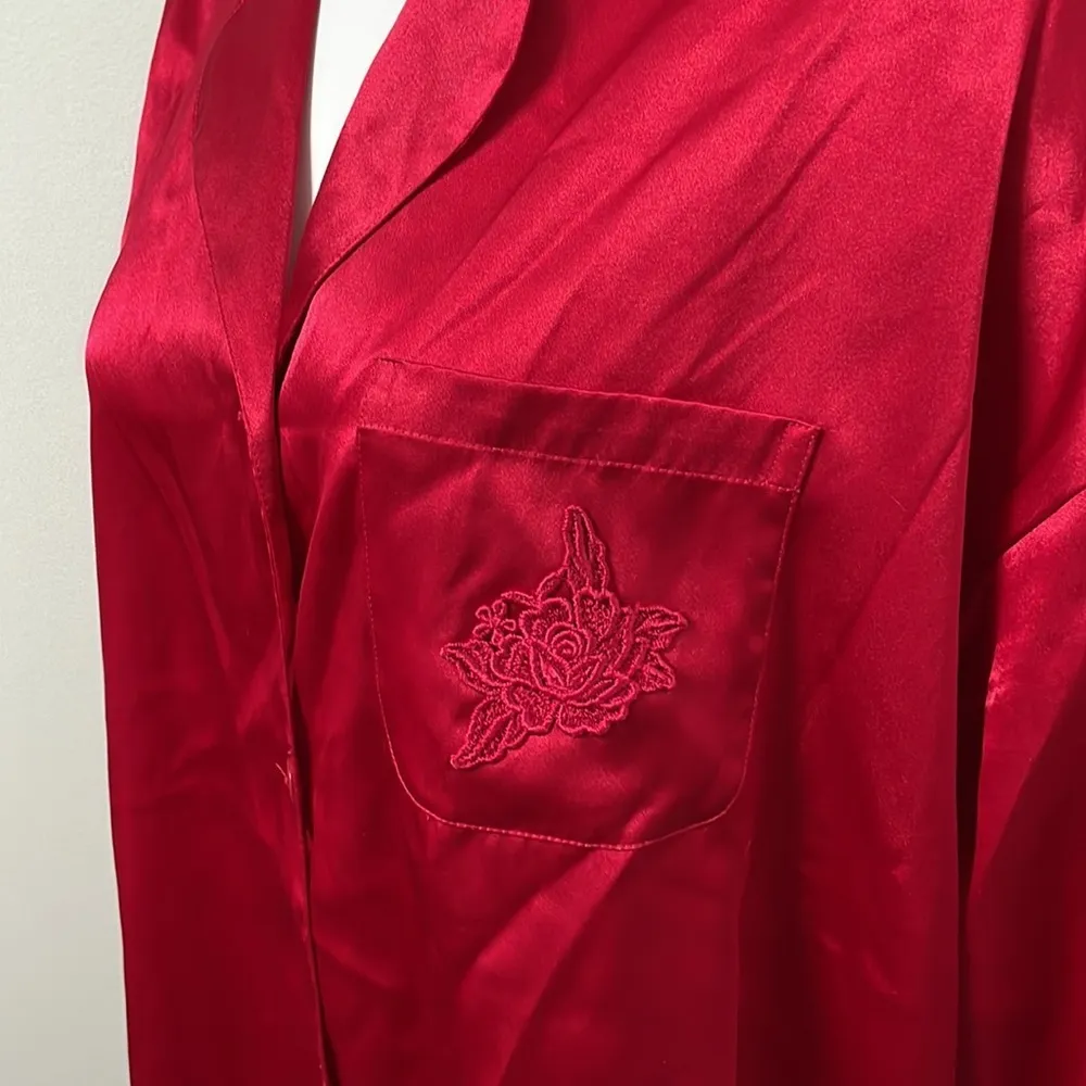 Victoria’s Secret Vintage Cherry Red Satin Nightshirt size large - Image 3