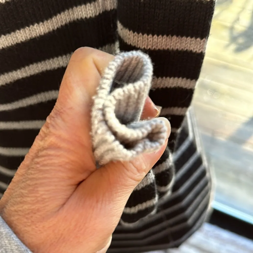 Woman roxy sweater dress - Image 4