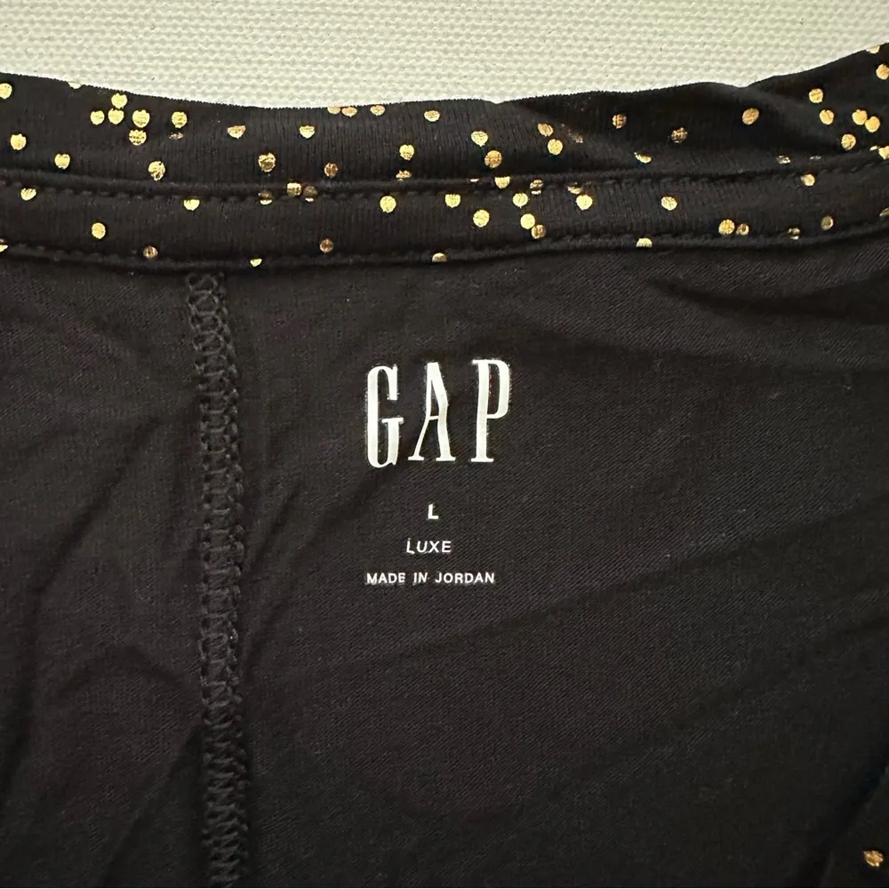 Gap Black Sleeveless Top Size L Women - Image 3