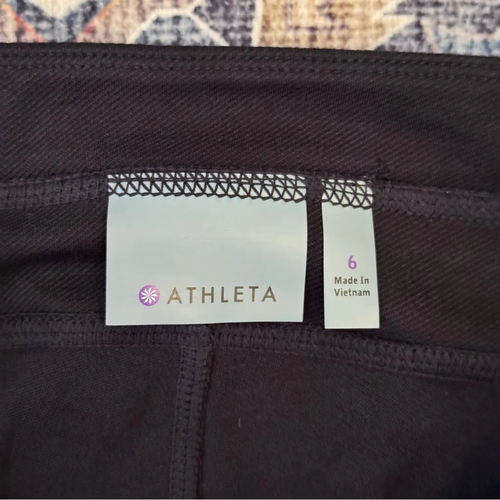 Athleta Black Trail Setter Moto Leggings Black Stretchy Athletic Motion Pants 6 - Image 10