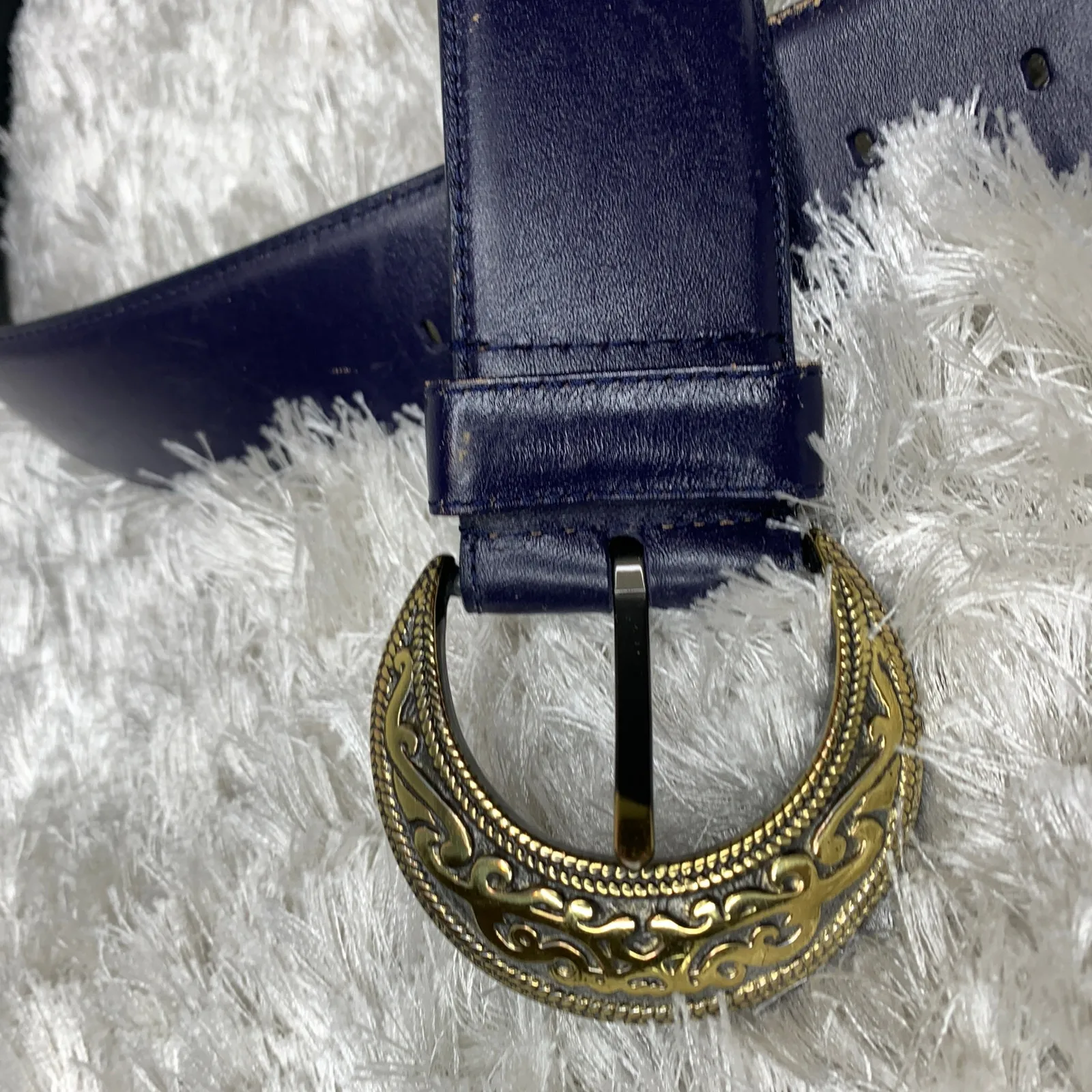 Vintage Navy Blue Leather Belt Embossed Large Brass Buckle Sz Large - Image 7
