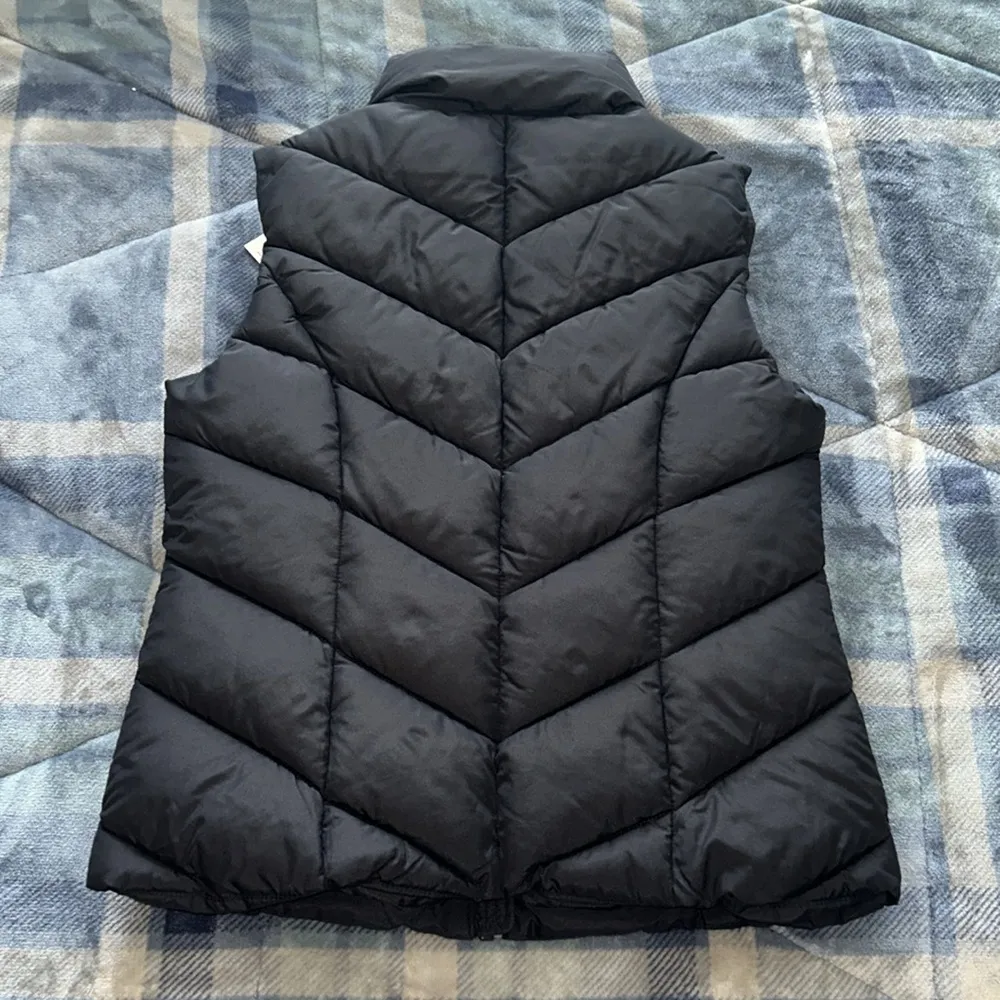 Cole Haan Signature Black puffer vest XS NEW - Image 8