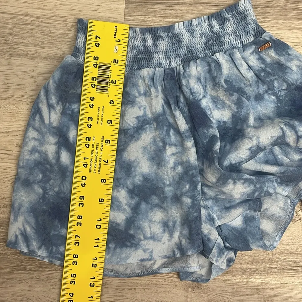 PINK Victoria’s Secret Blue Tie Dyed Elastic Waist Lightweight Shorts Size XS - Image 11