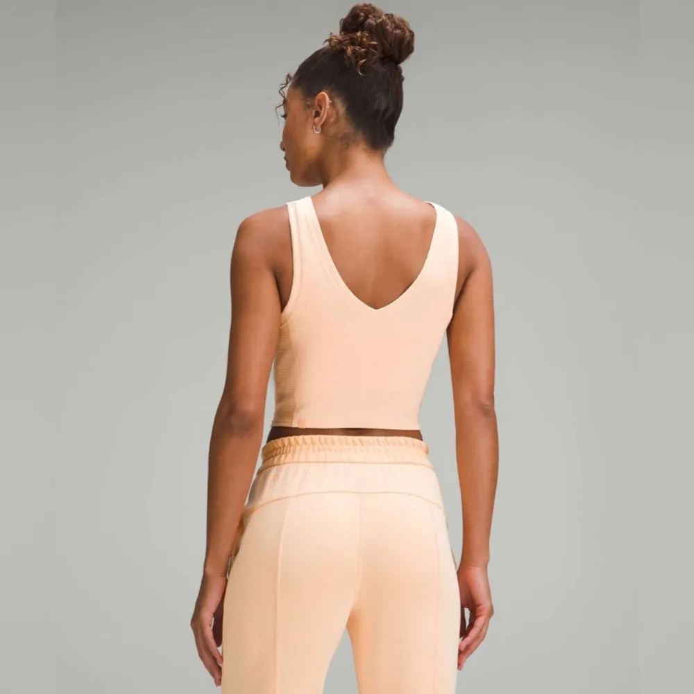 Lululemon Ribbed Softstreme cropped tank top. peach Bellini. Size 8. - Image 2