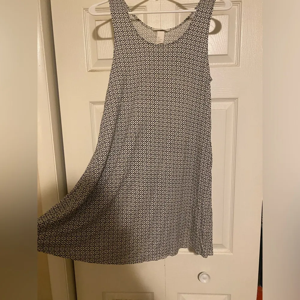 H&M Oversized Tank - Image 4