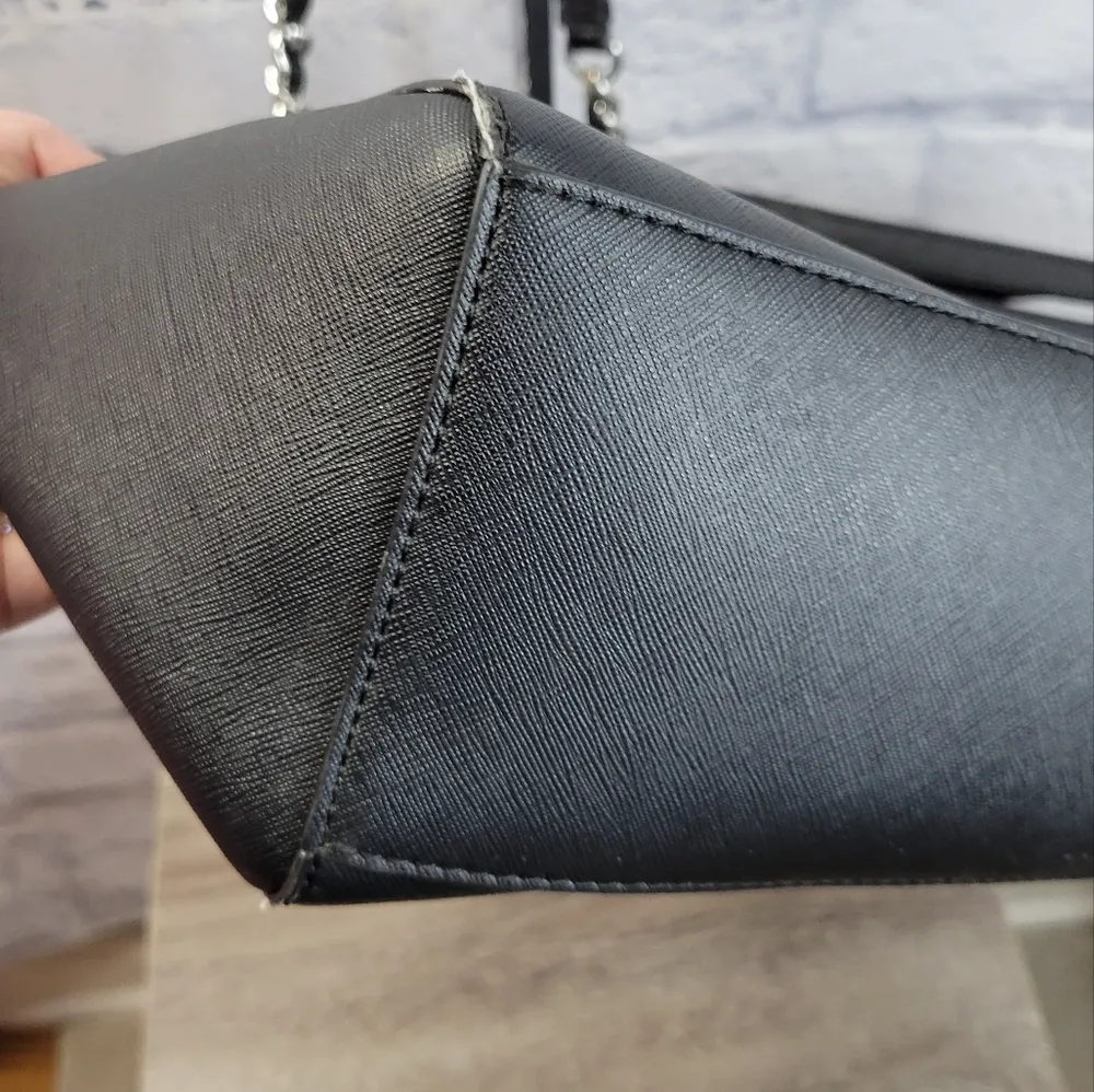 Calvin Klein  Tote Bag - Image 12