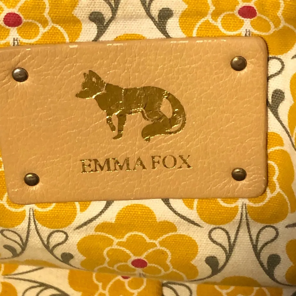 Emma Fox Large Tan/Black Leather Gold accent Purse - Image 14