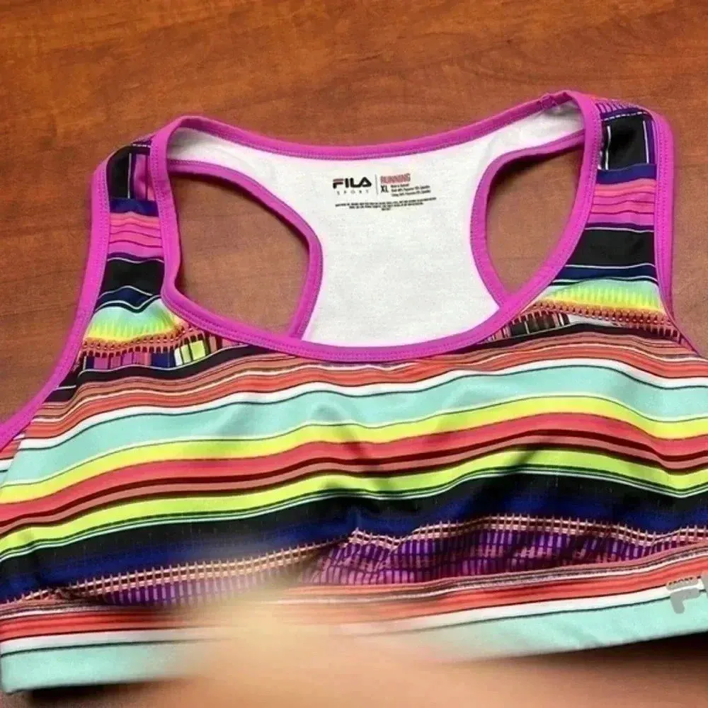 FILA  Sports bra XL - Image 5