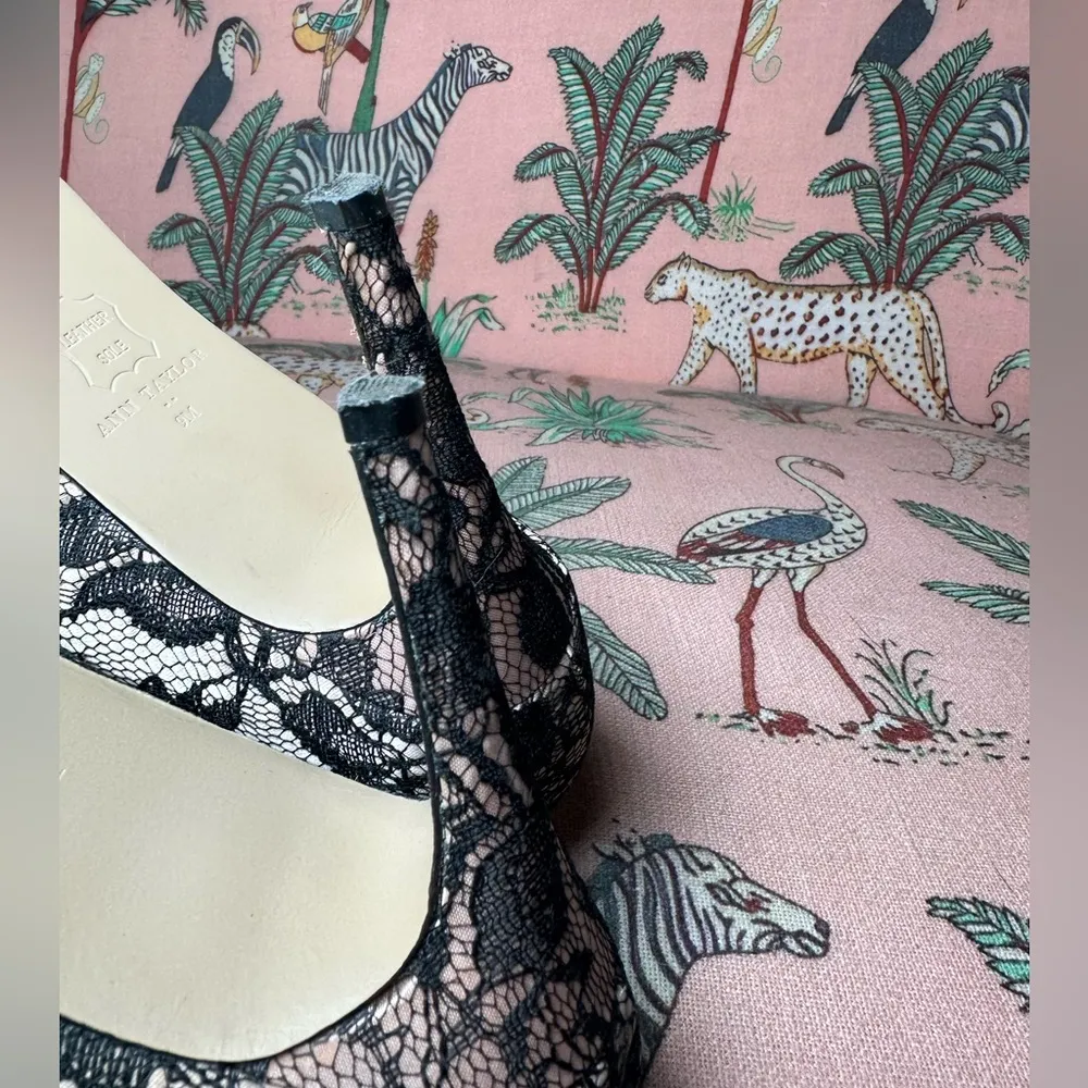 Ann Taylor Abbey Black & Blush Lace Women’s Size 9 Pumps Classic High Heels - Image 8