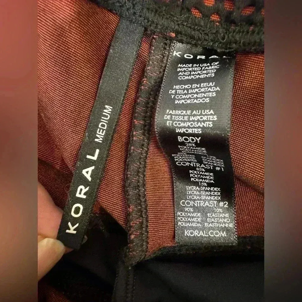 Koral Black Red & FishNet Asymmetric‎ Color Block Athletic Yoga Leggings Size M - Image 5